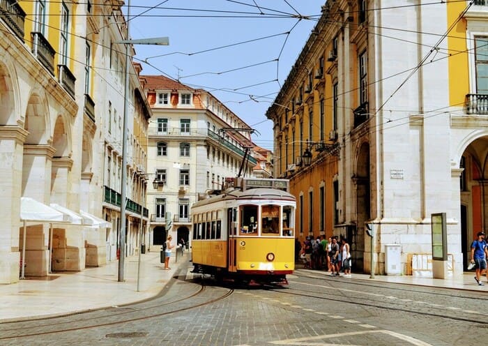 lisbon tram living in lisbon header