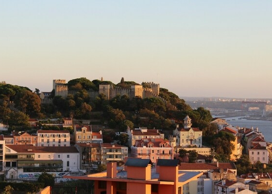 Lisbon real estate header